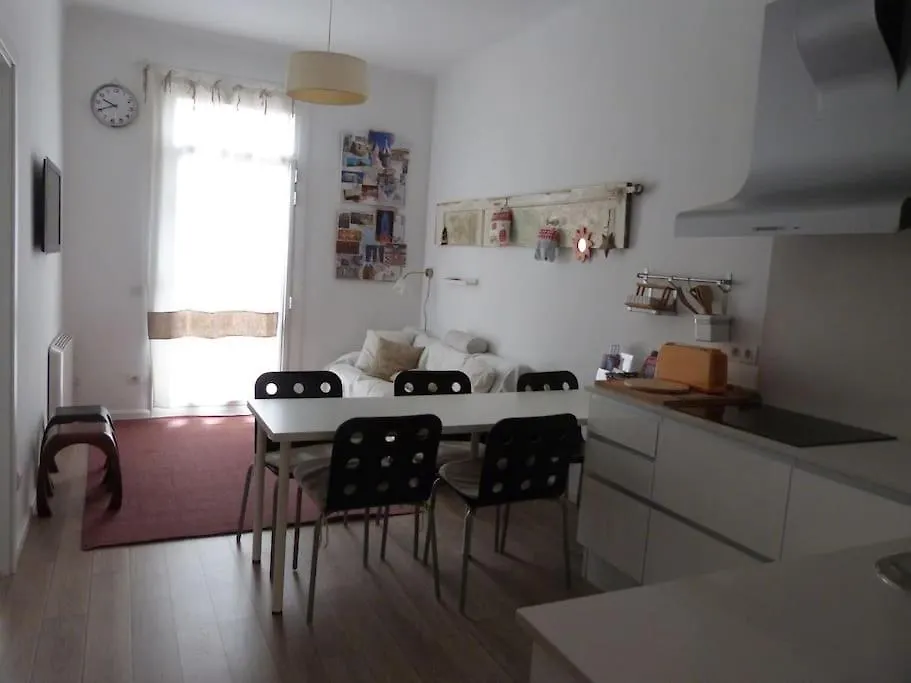 Sagrada Familia- Centric Apartment Barcelona